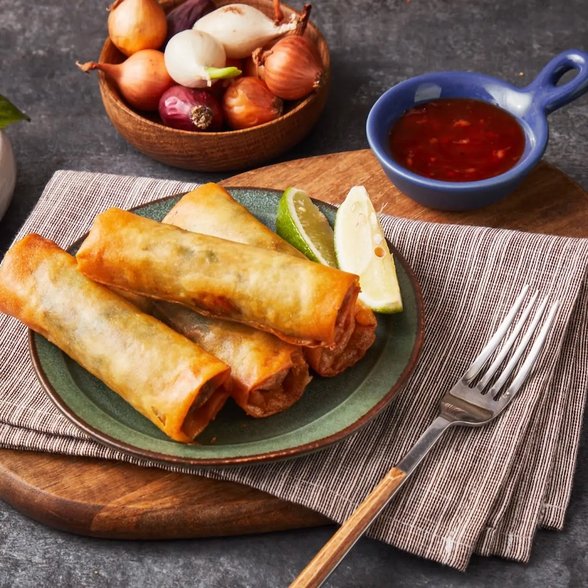 Fried Vegan Spring Rolls 素春卷